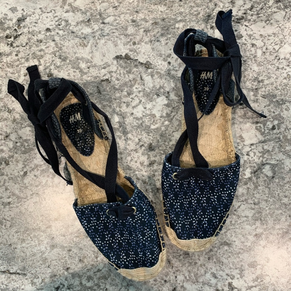 H&M polka dot pattern fabric espadrille. 9